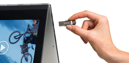 SanDisk Ultra Flair USB 3.0 Flash Drive 64GB